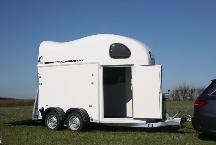 513838_1564048894_6371 Van Cheval Liberte – 1.5 Place Gold One Wl – Image 1