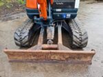 Mini pelle Kubota KX71-3 / 2.8 Tonnes – occasion – Image 6