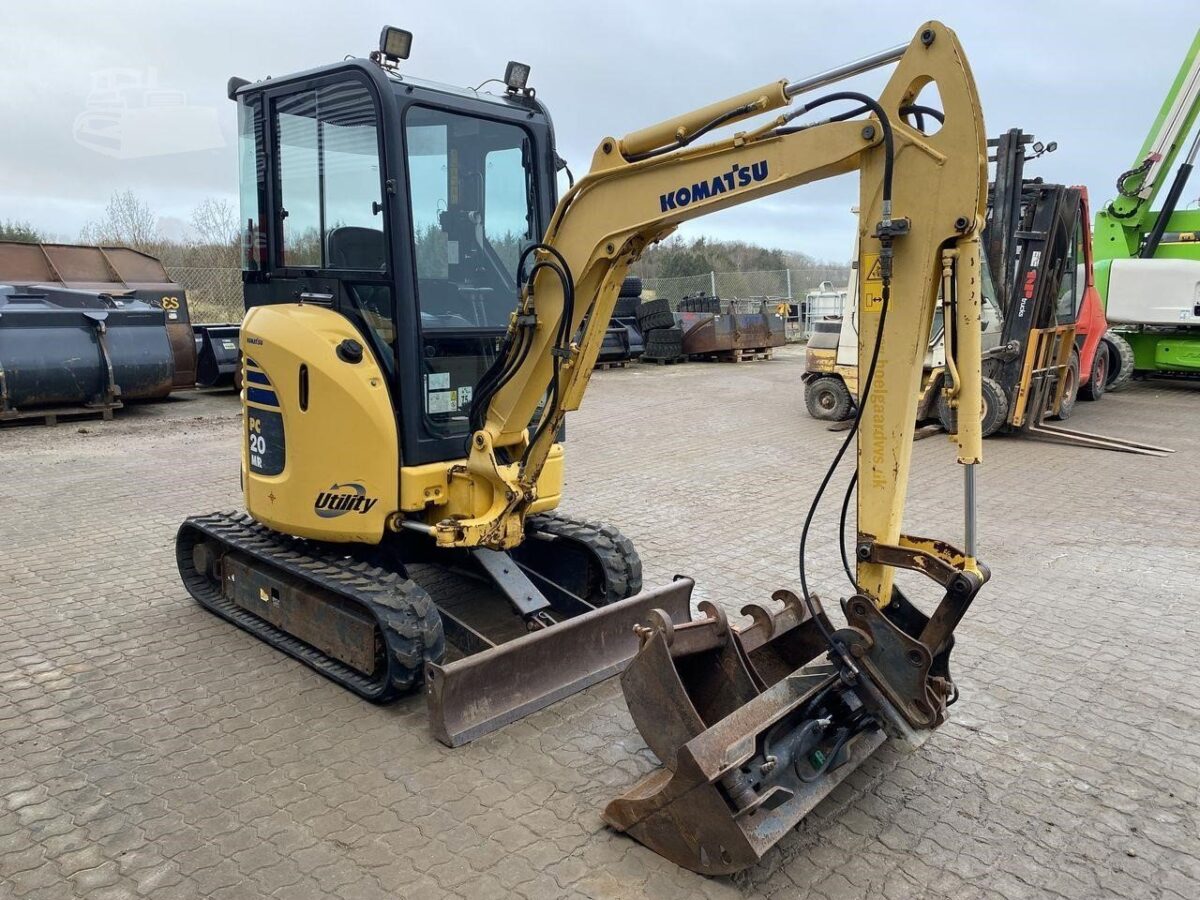 Komatsu PC20MR-2 (2005) – Mini Pelle 2T – 2 280 h – Compacte et Fiable – Image 4