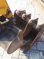 Mini-Pelle Komatsu PC27R d’Occasion (1998) – 3 Tonnes, 5 099 h – Image 5