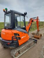 Kubota KX71-3 (2012) – Mini Pelle 2,5T – 2 534 h – 3 Godets – Excellent État – Image 5