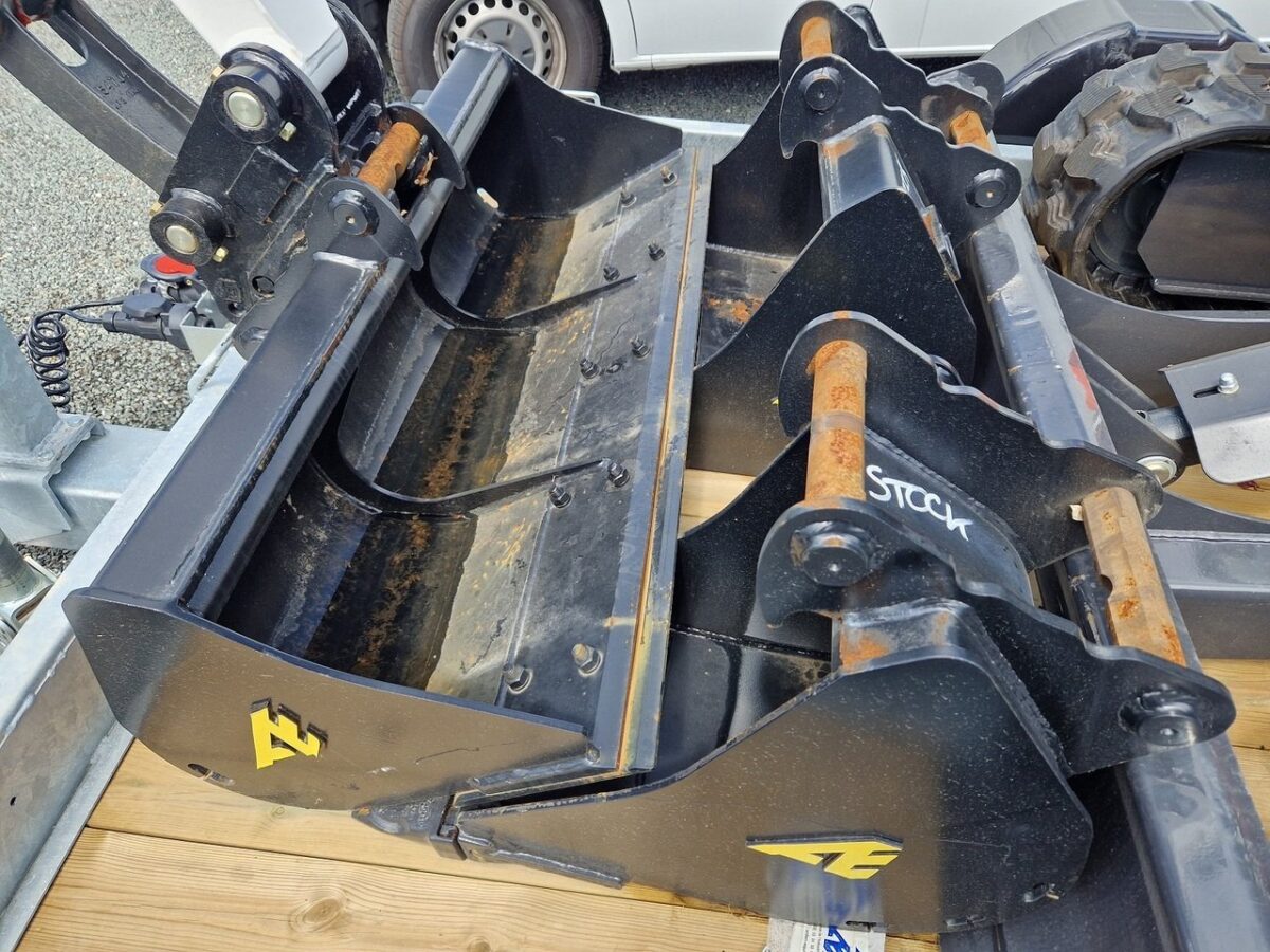 Bobcat E27Z (2023) – Mini Pelle 2,7T – 1h – Avec Remorque ECIM 3T5 + BRH Furukawa – Image 9