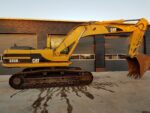 Pelle sur chenilles Caterpillar 325BL 2000 – 8231 heures – 26,5 tonnes